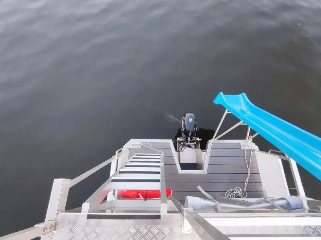 eventboot Berlin Sunrise mit Rutsche mieten