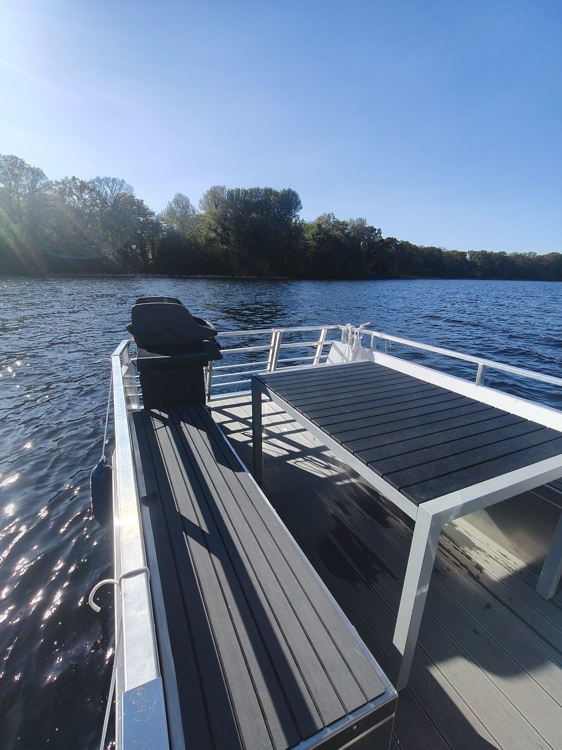 Partyfloss eventboote.de mit Grill